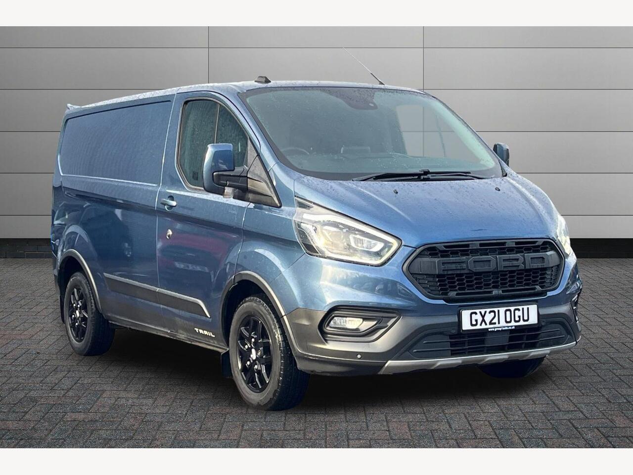 Main listing image - Ford Transit Custom