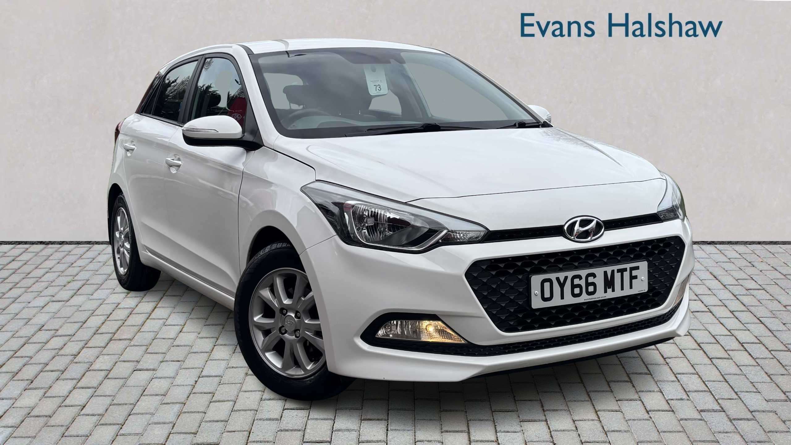 Main listing image - Hyundai i20