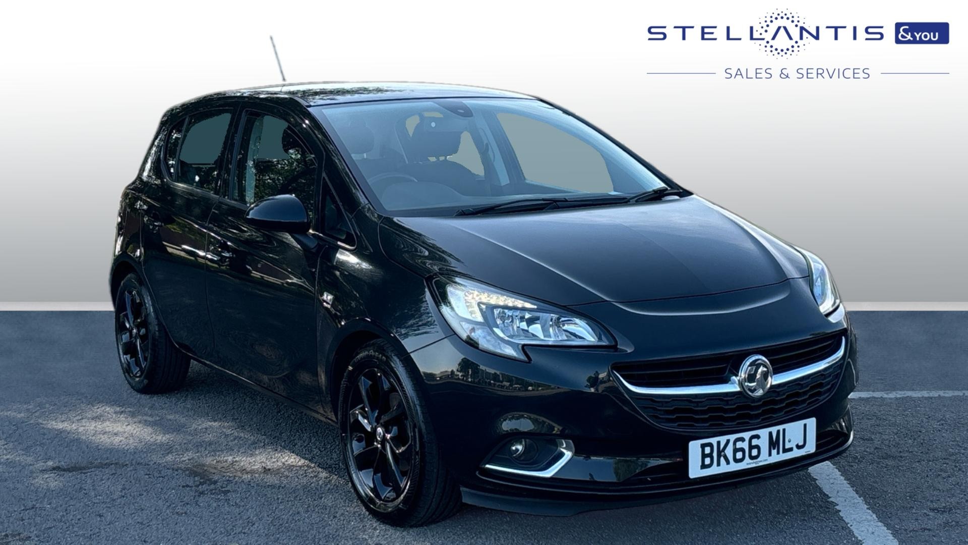 Main listing image - Vauxhall Corsa