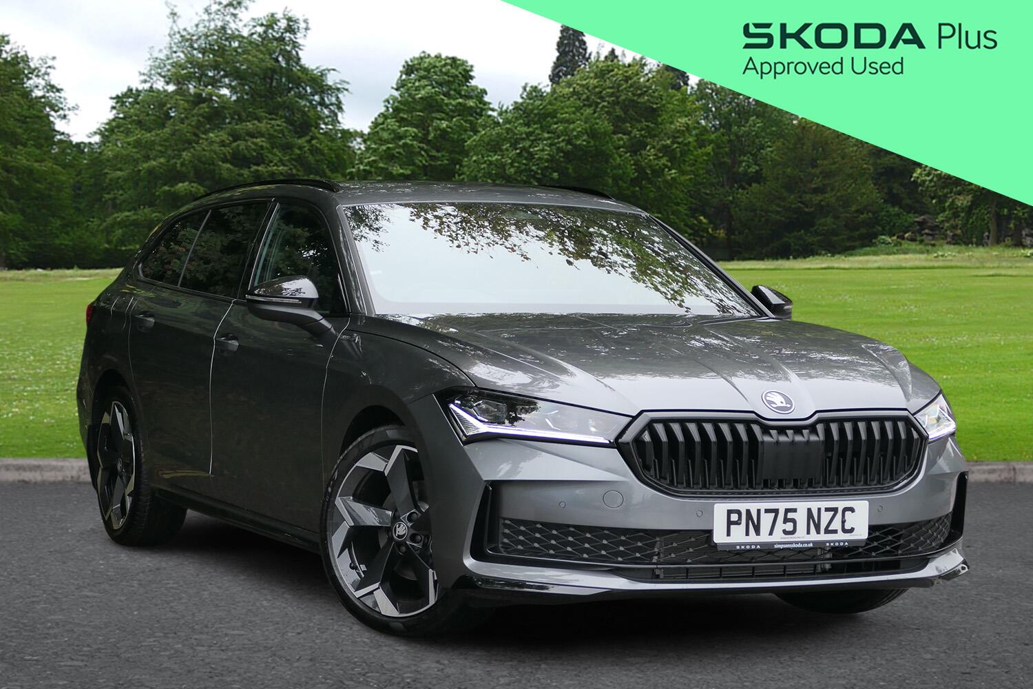 Main listing image - Skoda Superb Estate