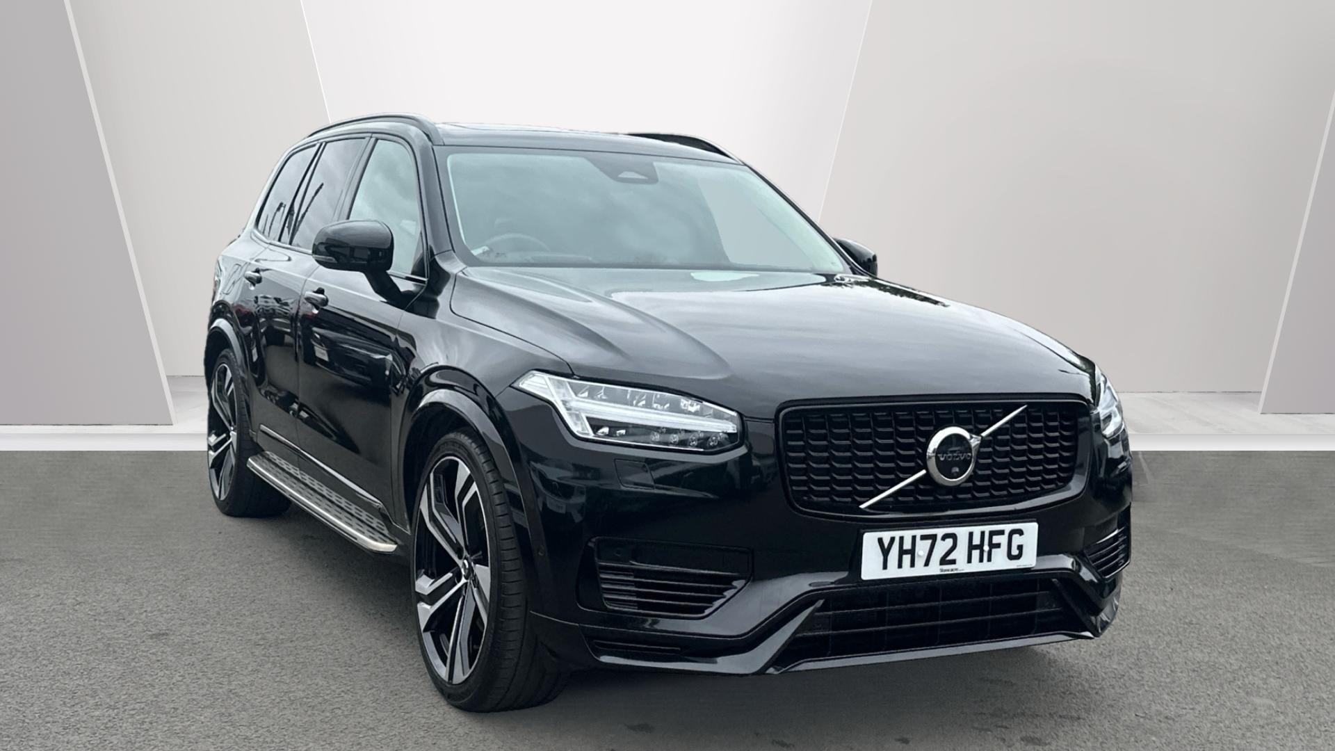 Main listing image - Volvo XC90