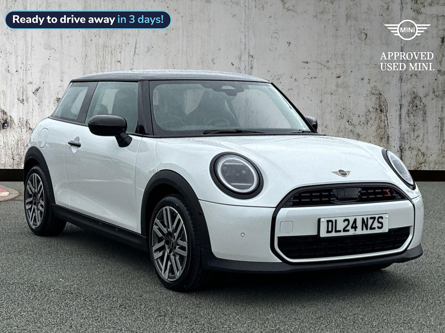 Main listing image - MINI Hatchback