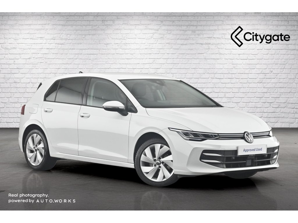 Main listing image - Volkswagen Golf