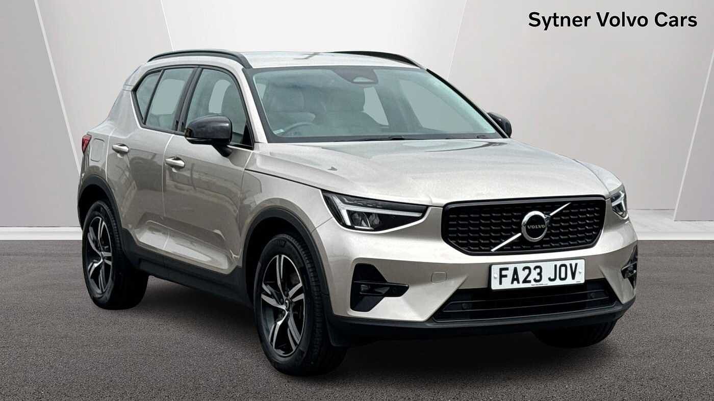 Main listing image - Volvo XC40