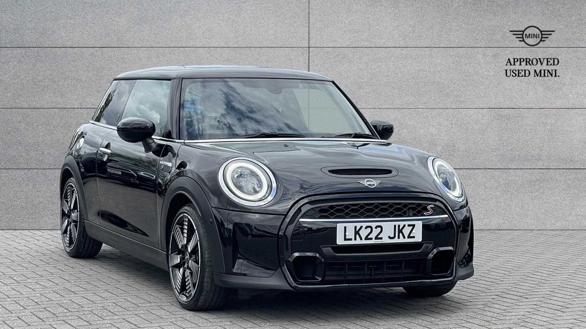Main listing image - MINI Hatchback