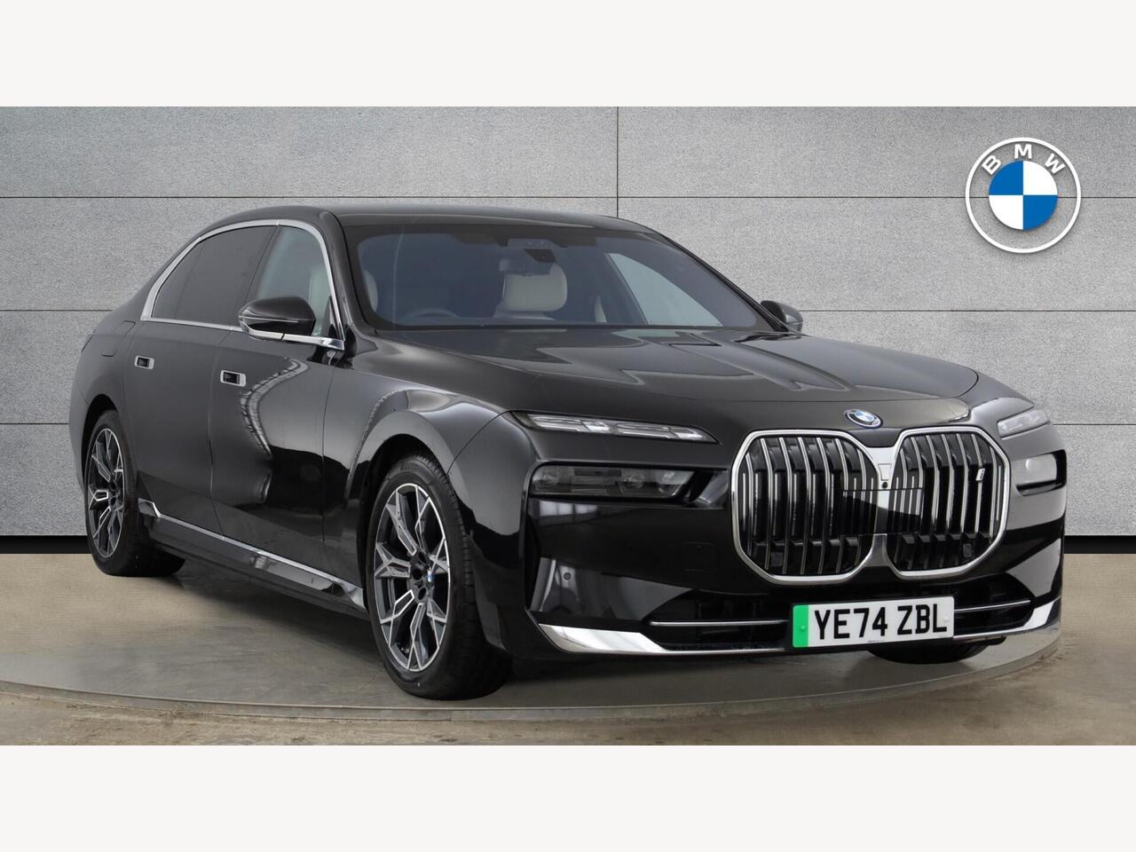 Main listing image - BMW i7