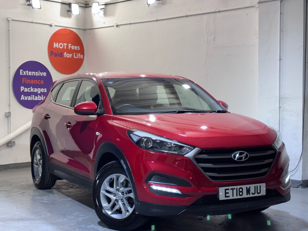 Main listing image - Hyundai Tucson