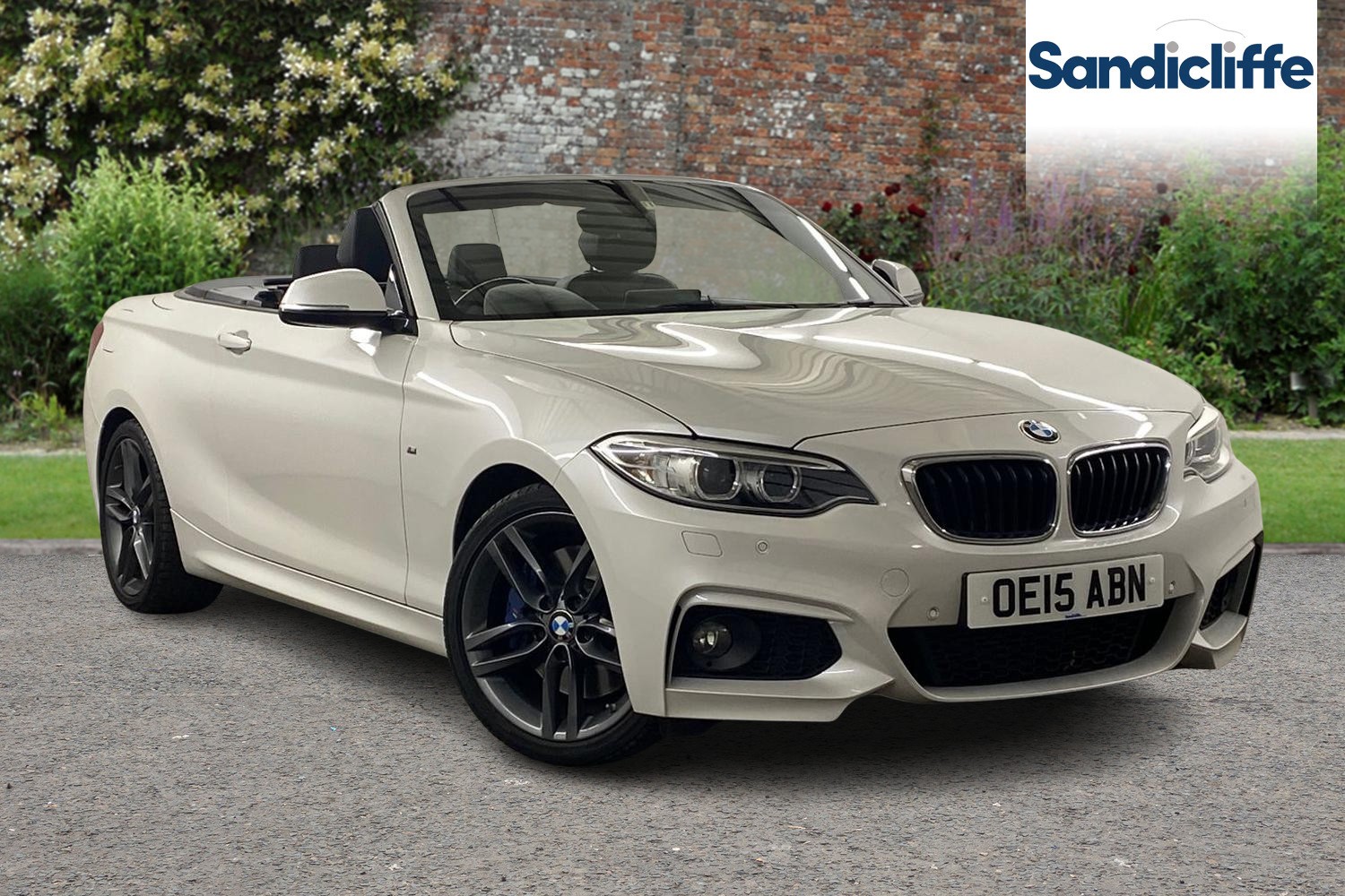 Main listing image - BMW 2 Series Convertible