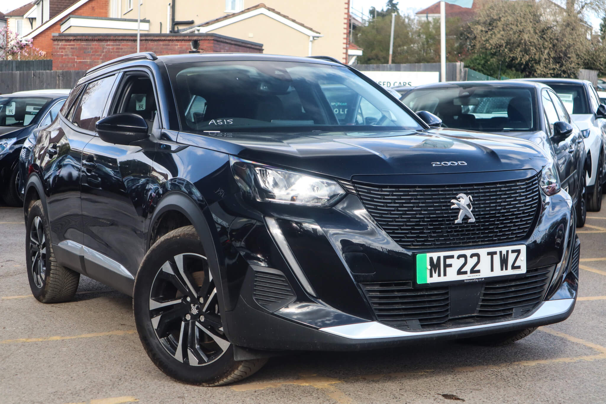 Main listing image - Peugeot e-2008