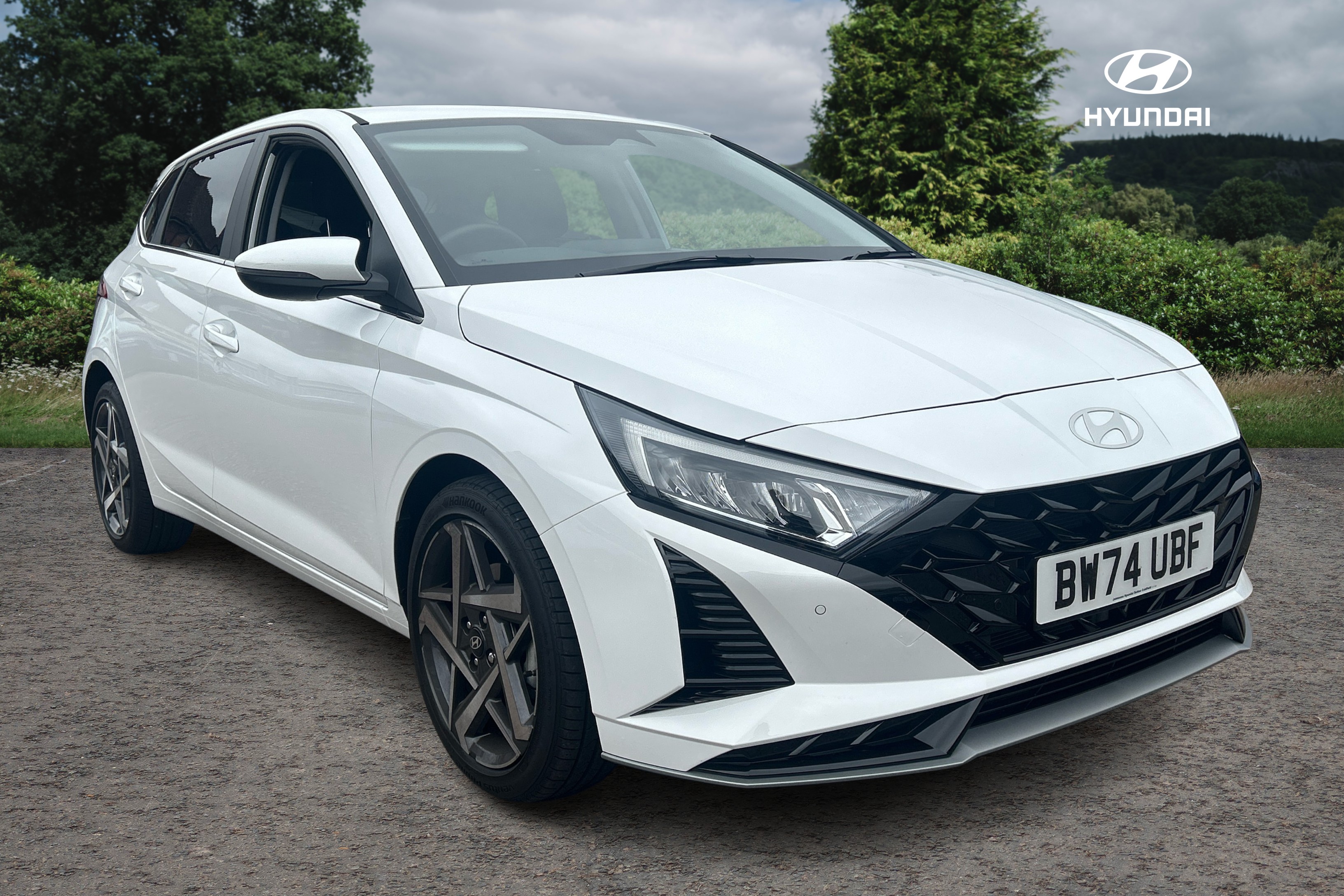 Main listing image - Hyundai i20