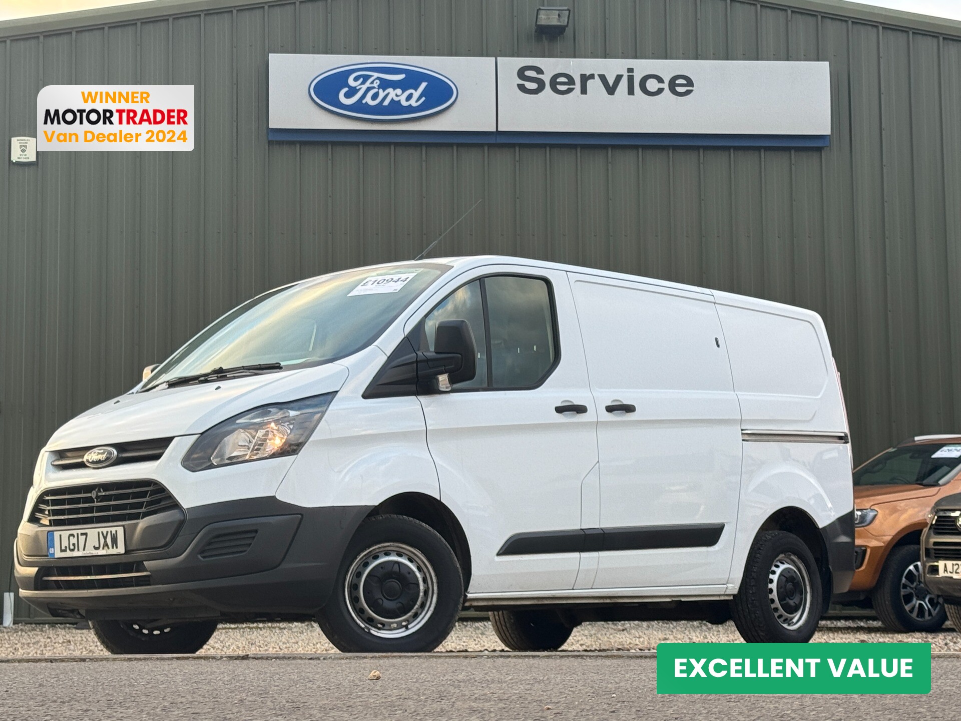 Main listing image - Ford Transit Custom