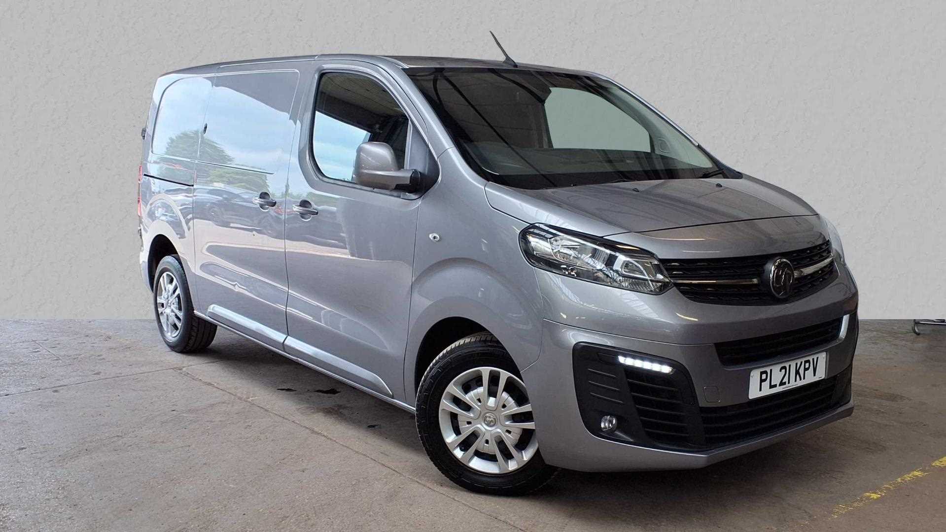 Main listing image - Vauxhall Vivaro