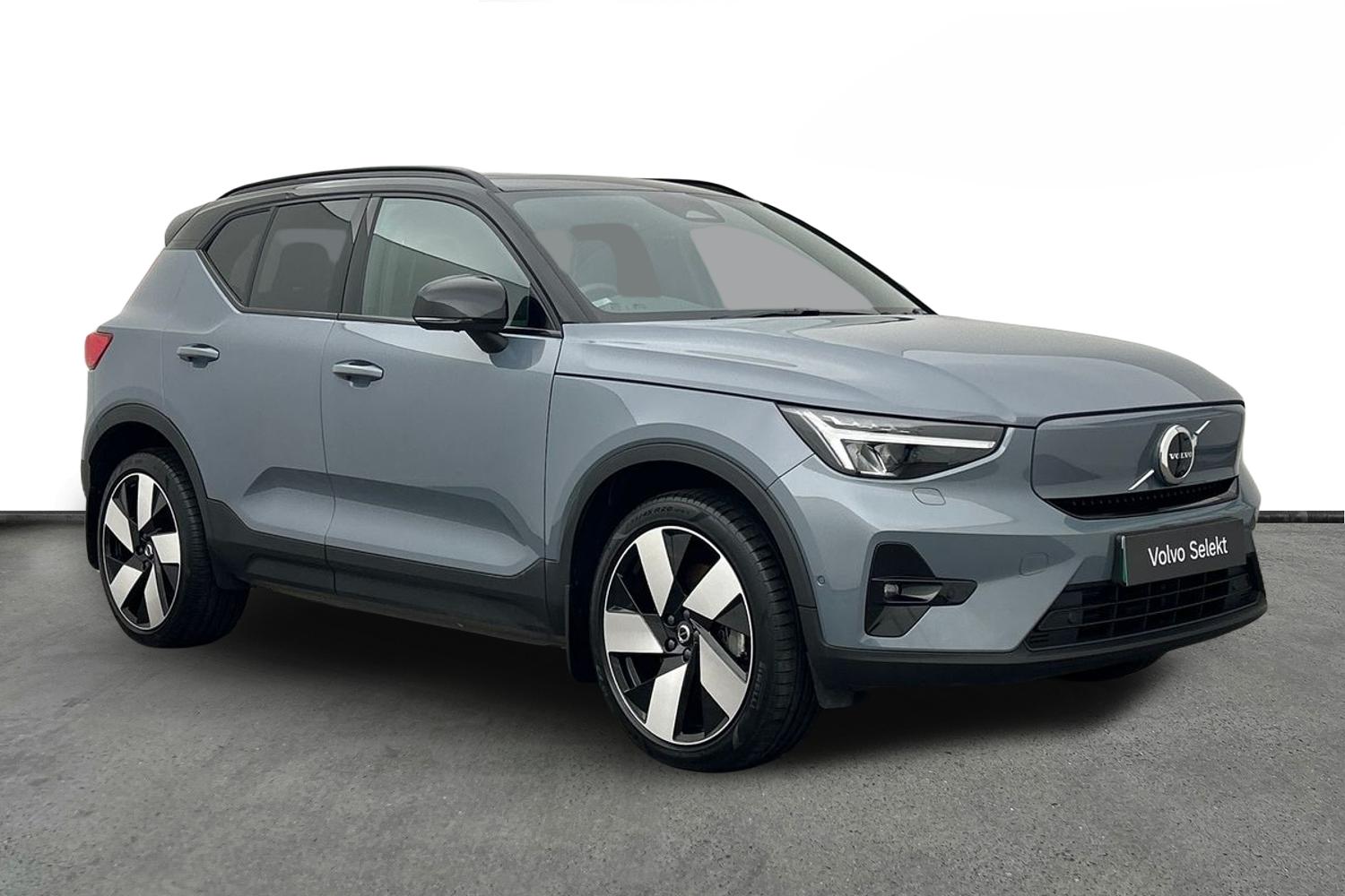 Main listing image - Volvo XC40