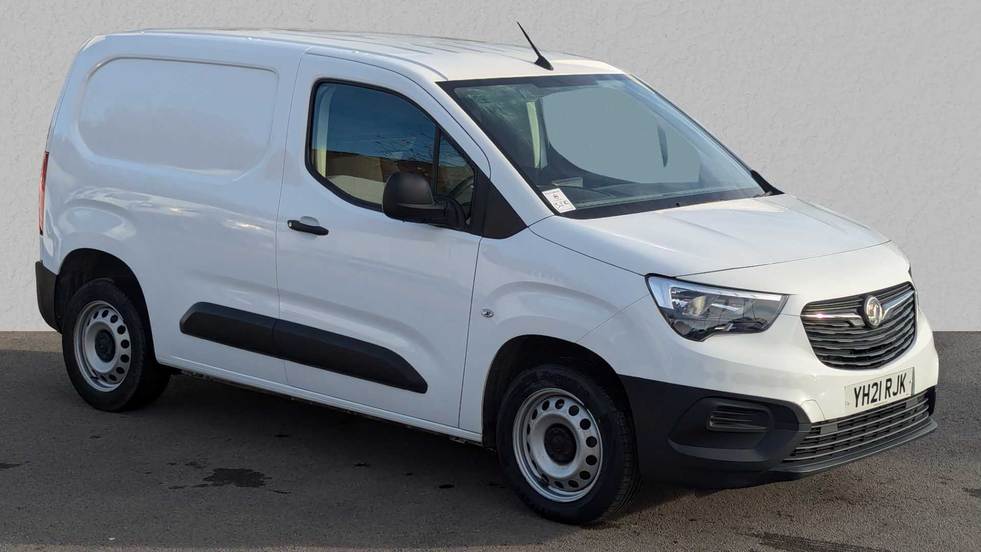 Main listing image - Vauxhall Combo Cargo