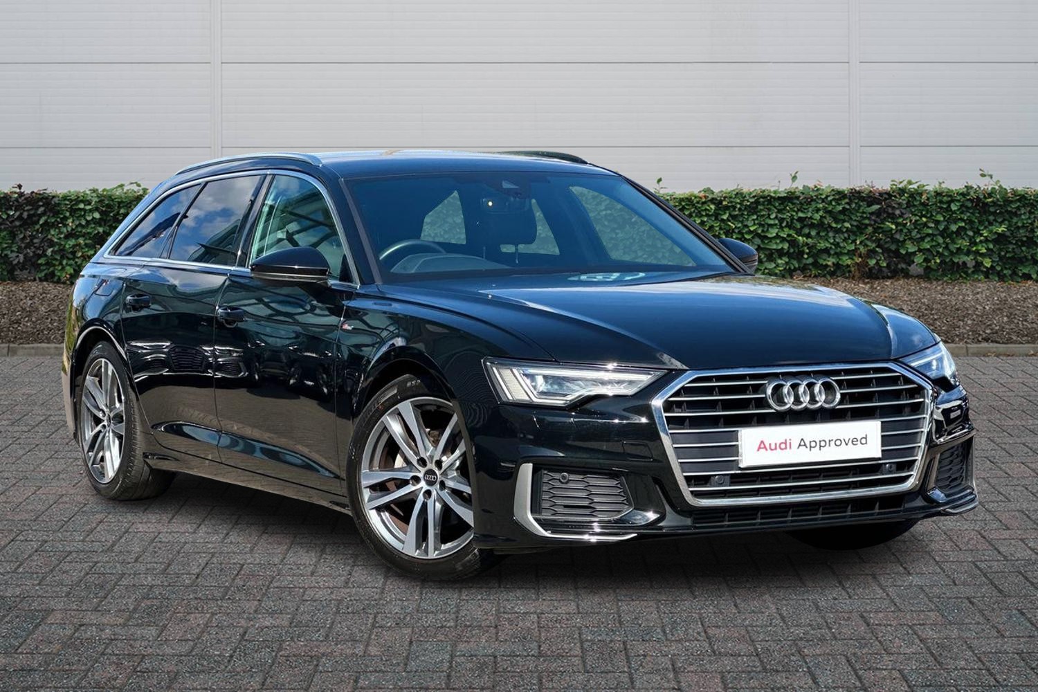 Main listing image - Audi A6