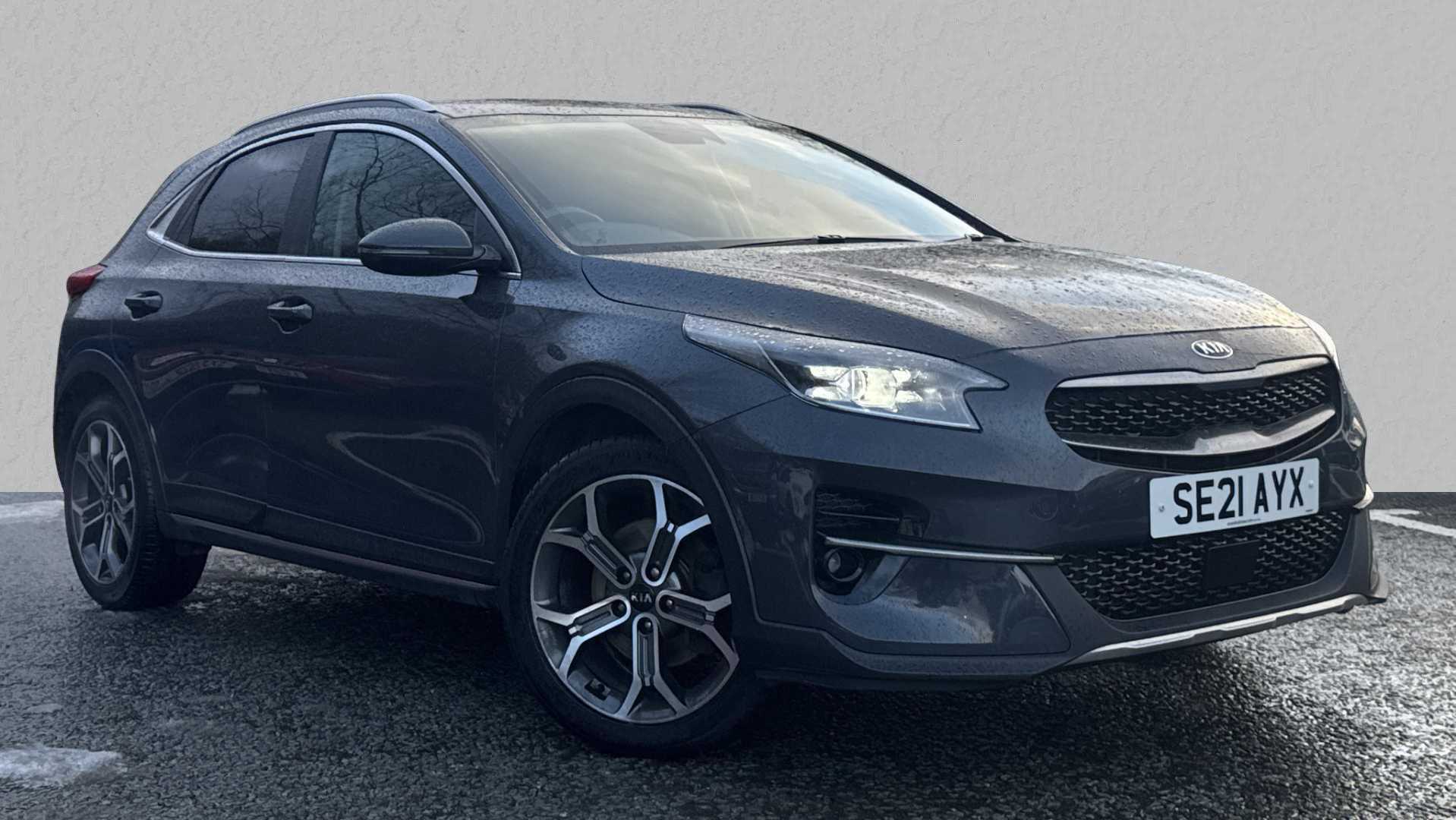 Main listing image - Kia XCeed