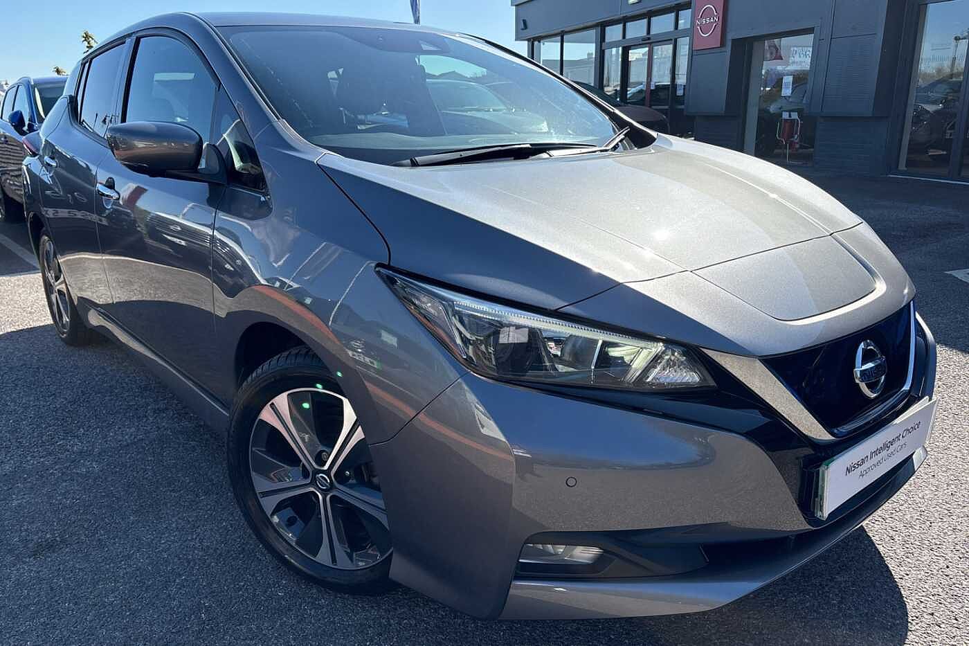 Main listing image - Nissan Leaf