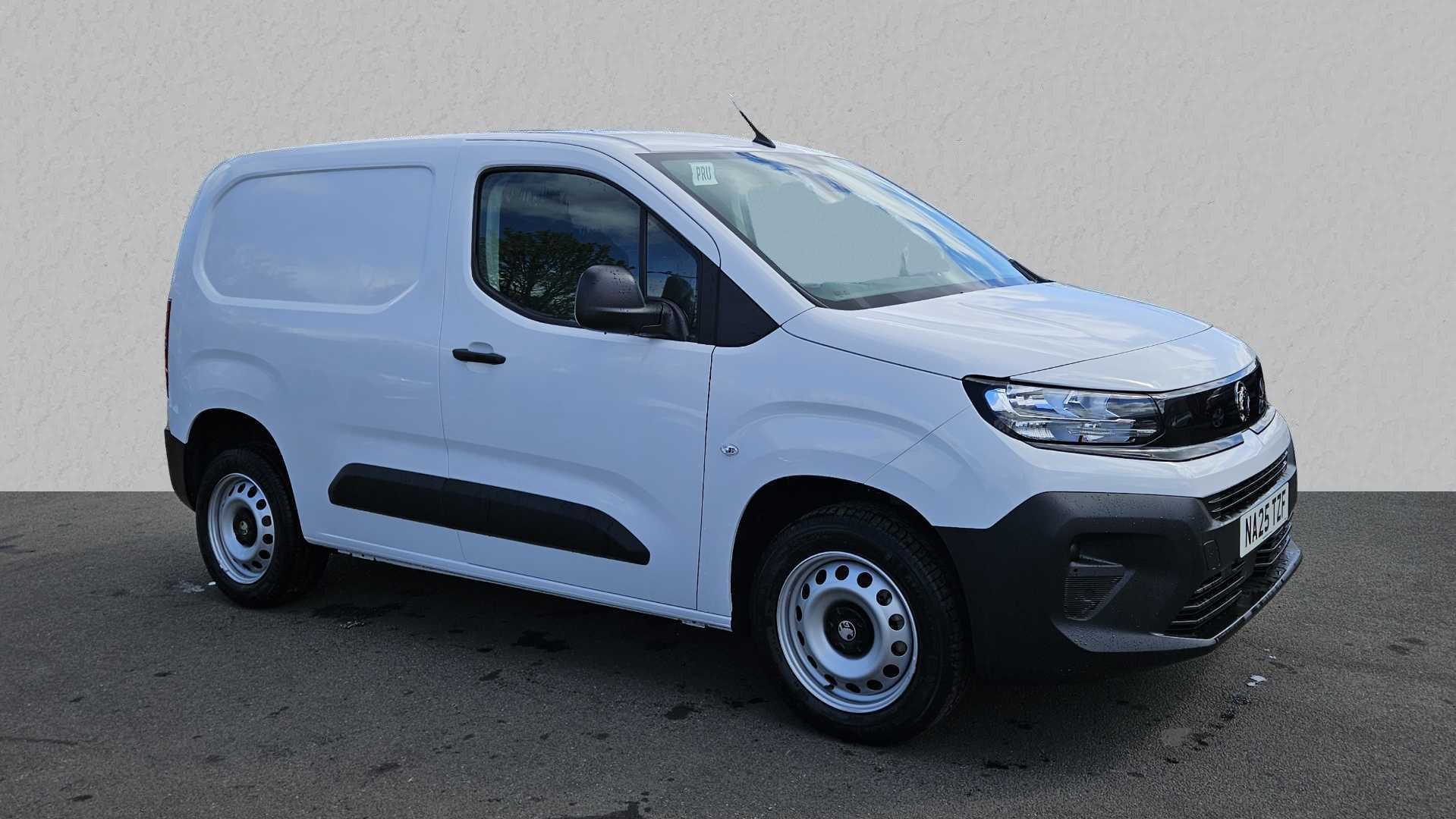 Main listing image - Vauxhall Combo Cargo