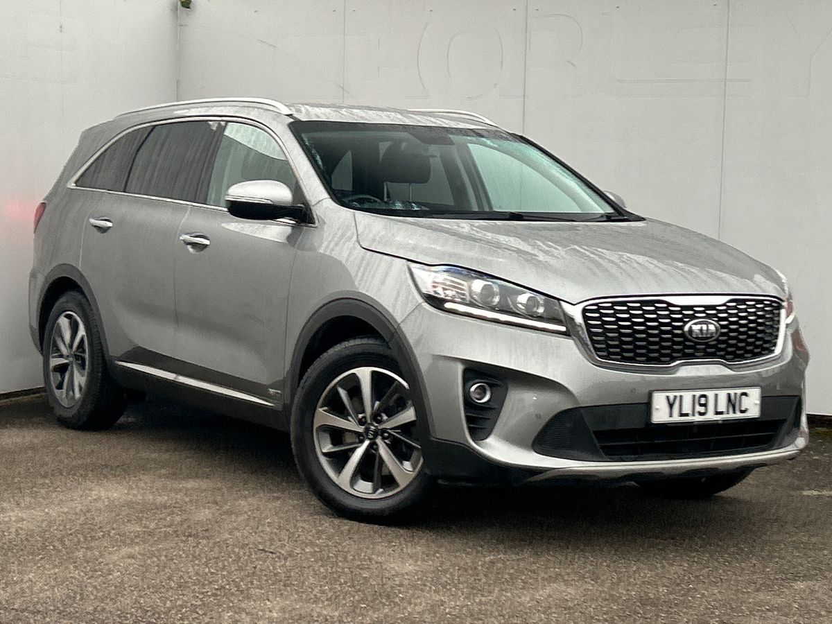 Main listing image - Kia Sorento