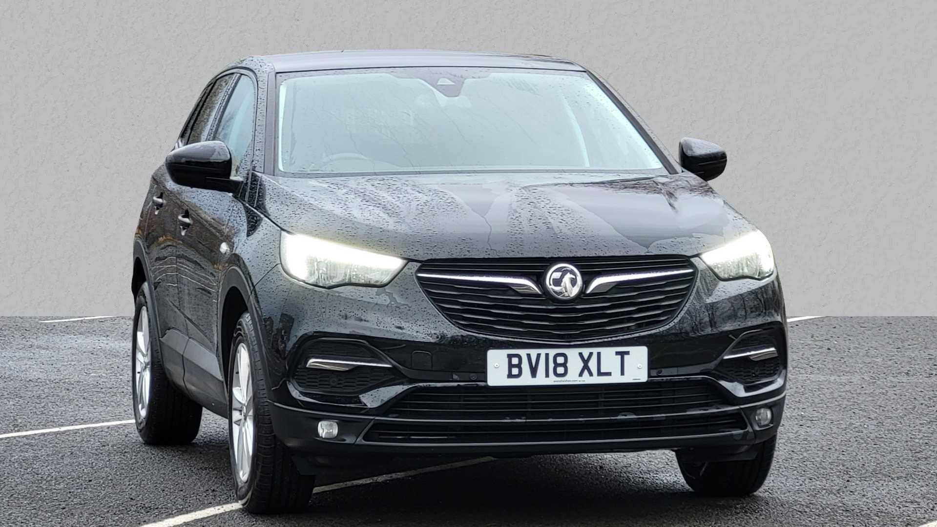 Main listing image - Vauxhall Grandland X