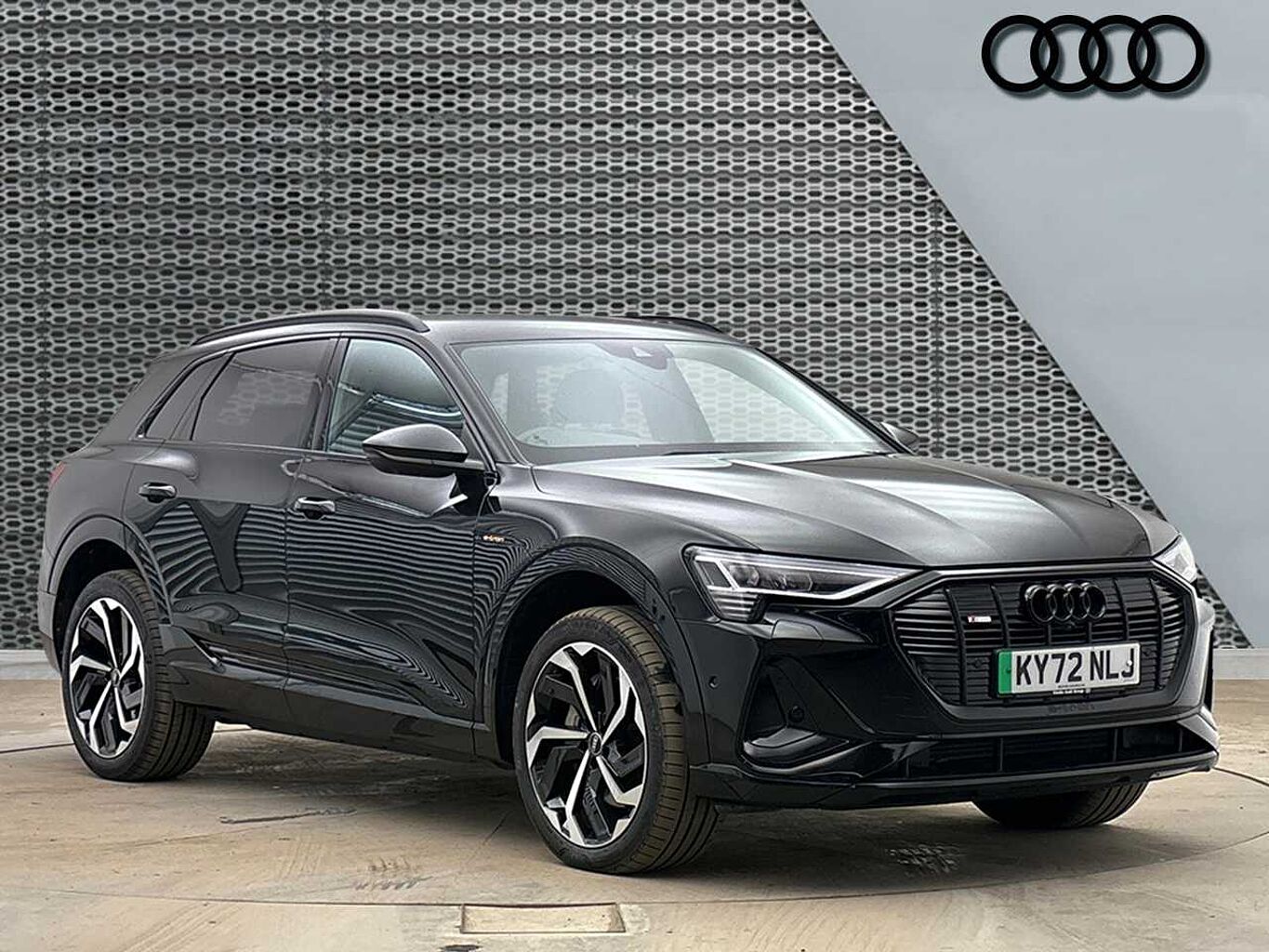 Main listing image - Audi e-tron