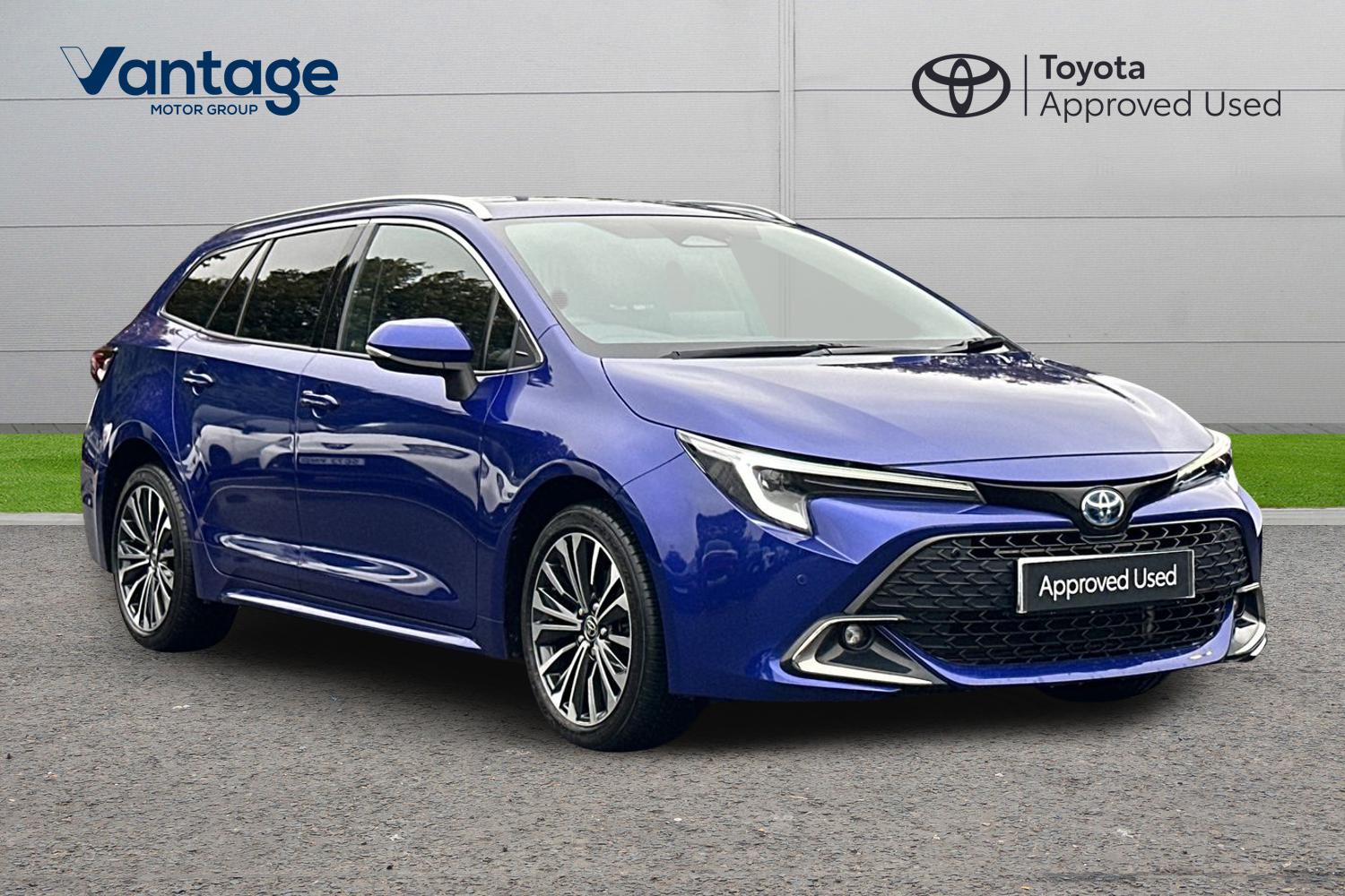 Main listing image - Toyota Corolla