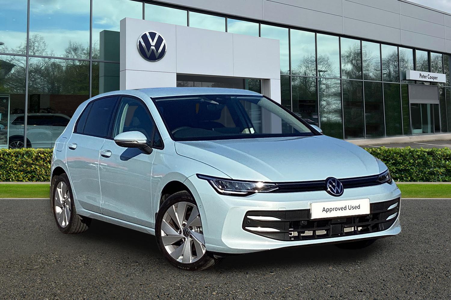 Main listing image - Volkswagen Golf
