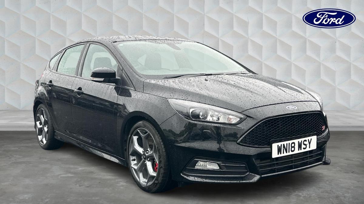 Main listing image - Ford Focus ST