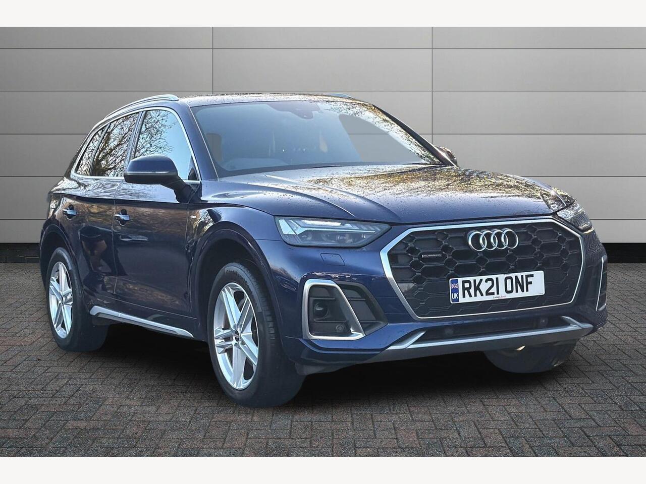 Main listing image - Audi Q5