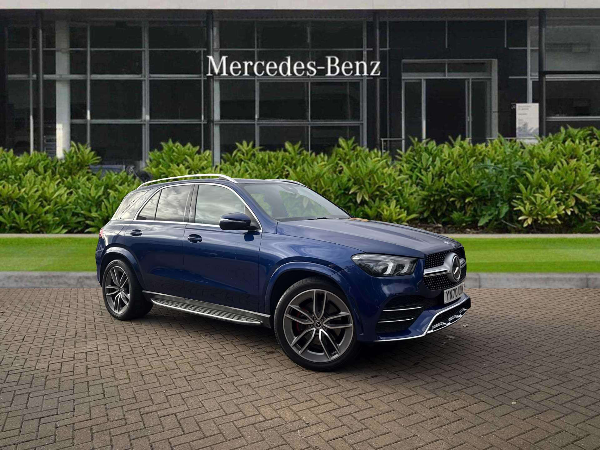 Main listing image - Mercedes-Benz GLE