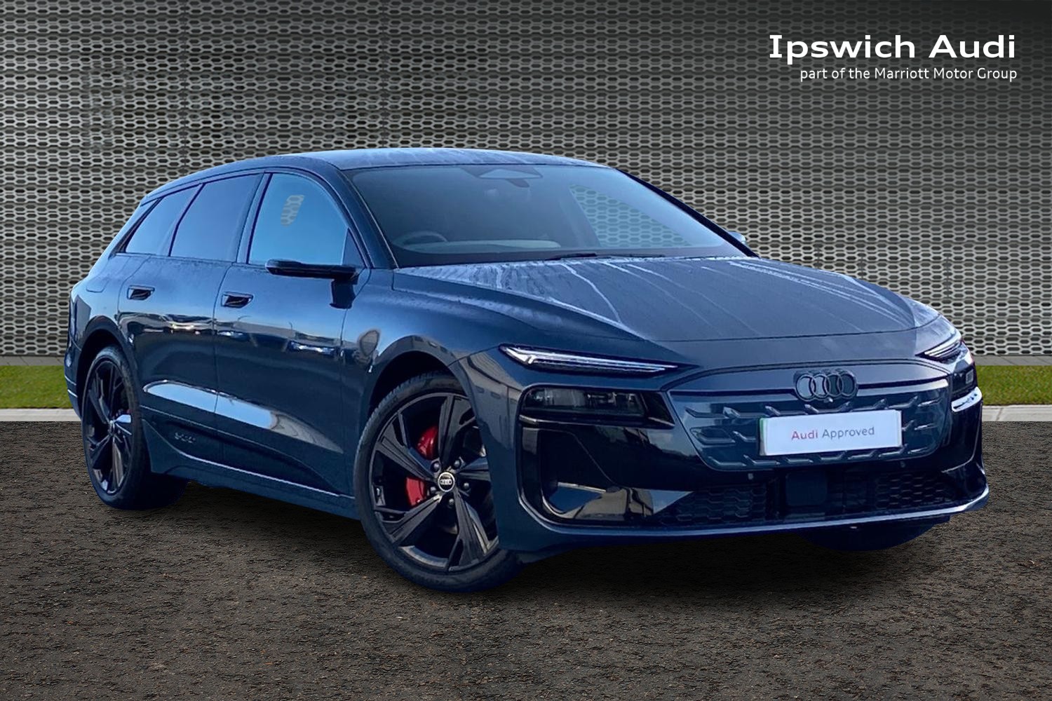 Main listing image - Audi e-tron