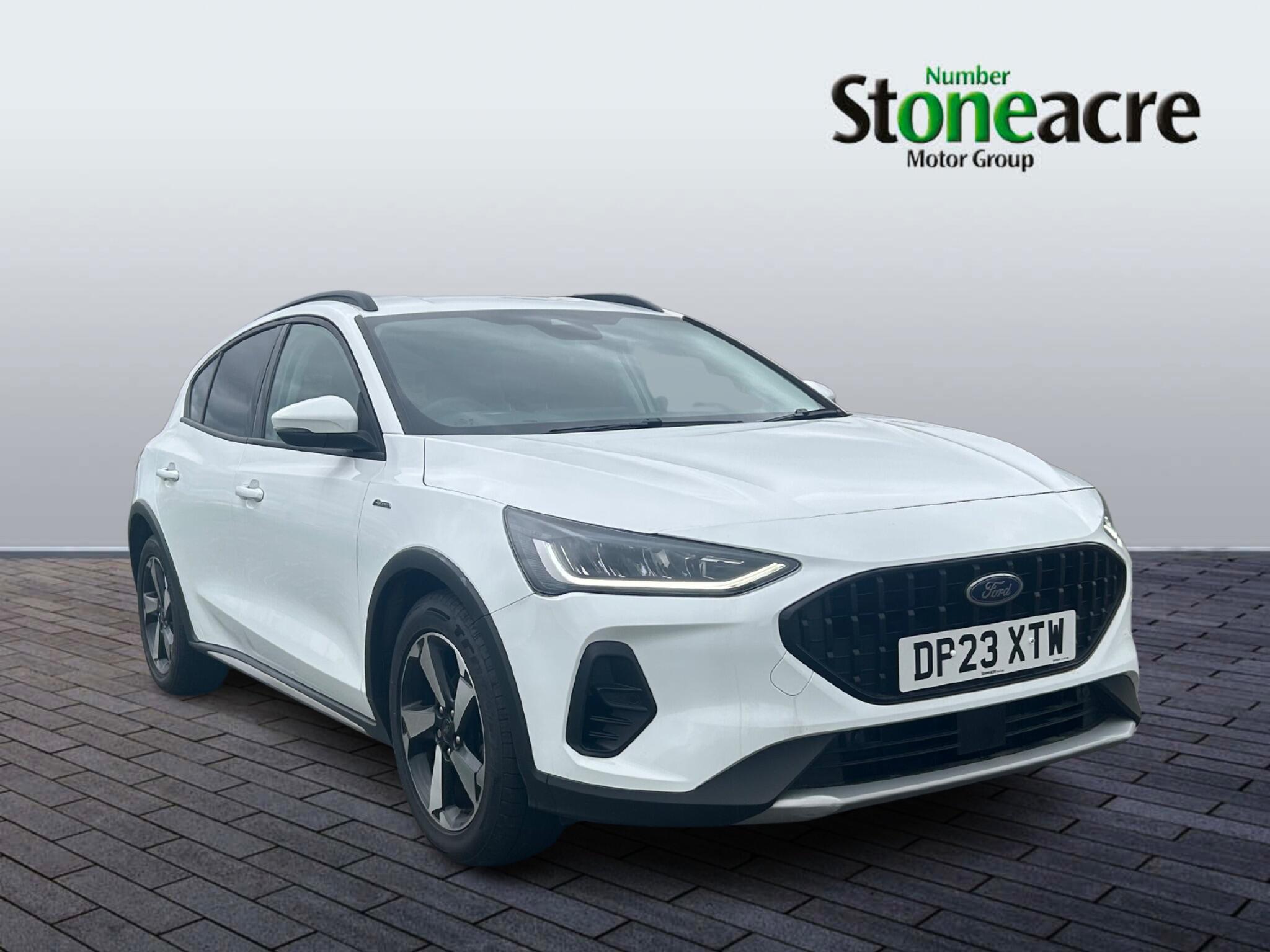 Main listing image - Ford Focus Active