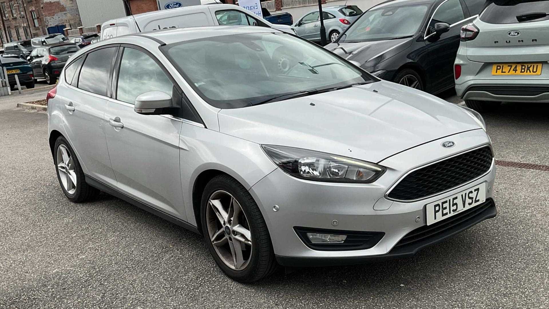 Main listing image - Ford Focus