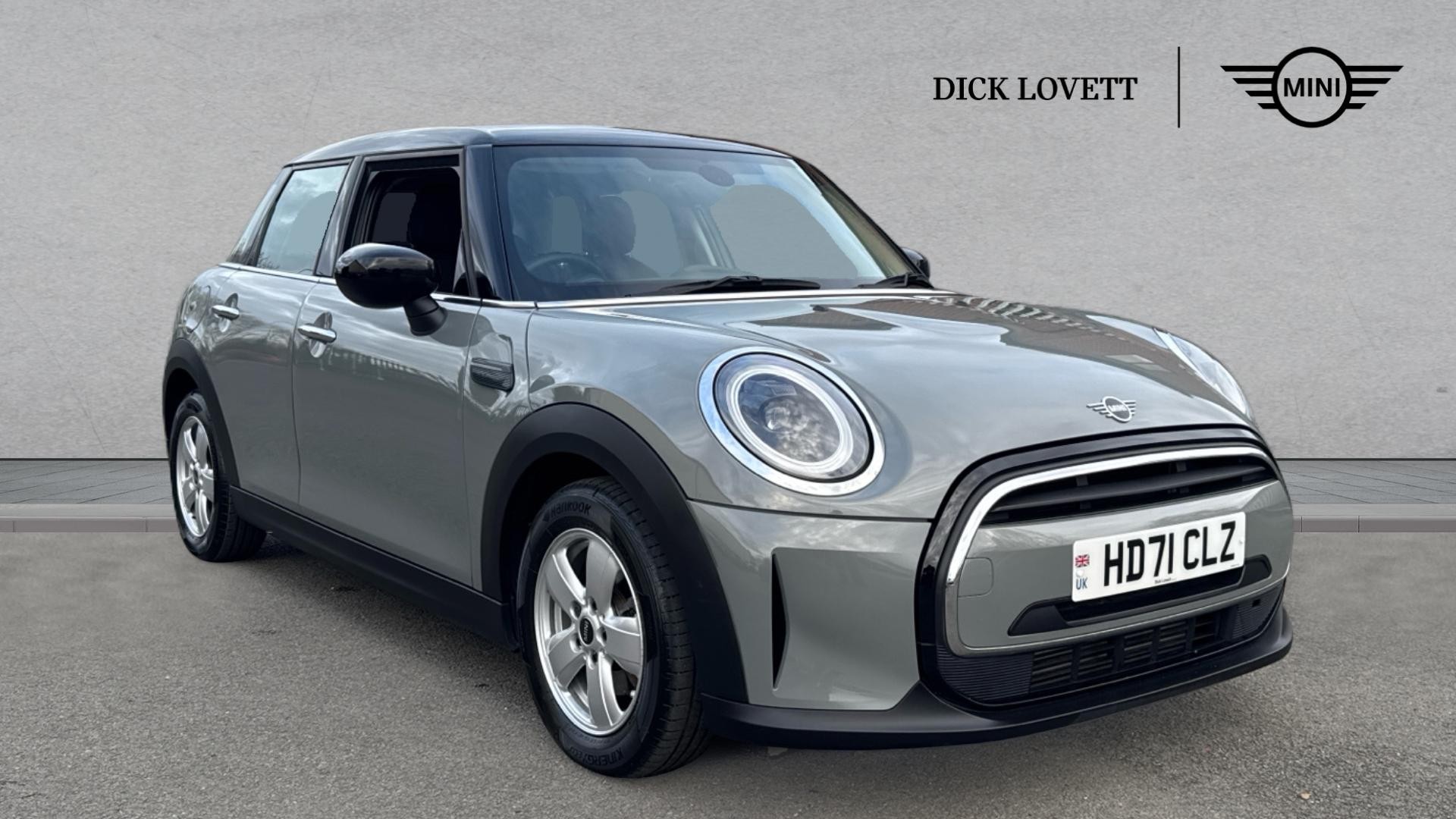 Main listing image - MINI Hatchback 5dr