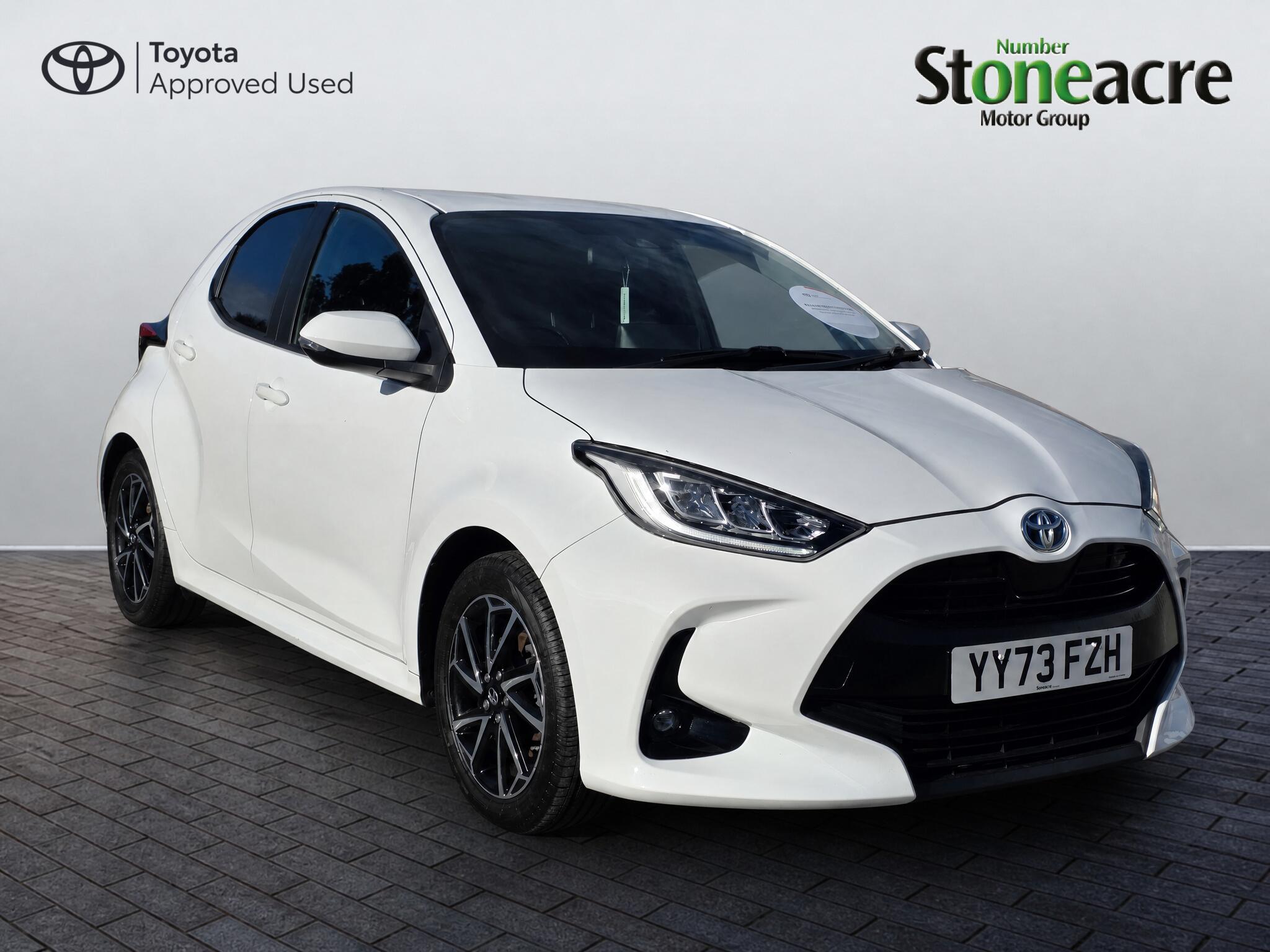 Main listing image - Toyota Yaris