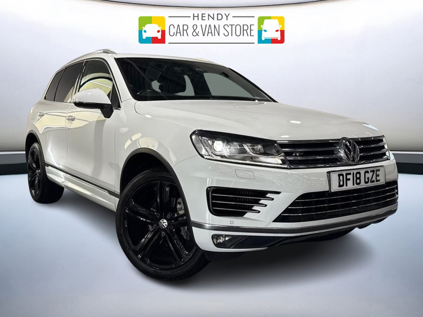 Main listing image - Volkswagen Touareg