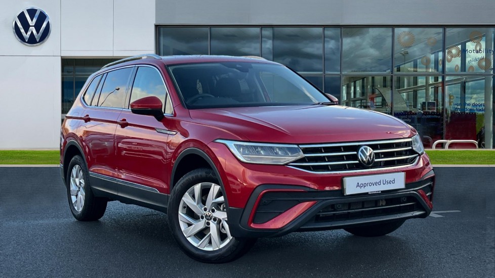 Main listing image - Volkswagen Tiguan Allspace