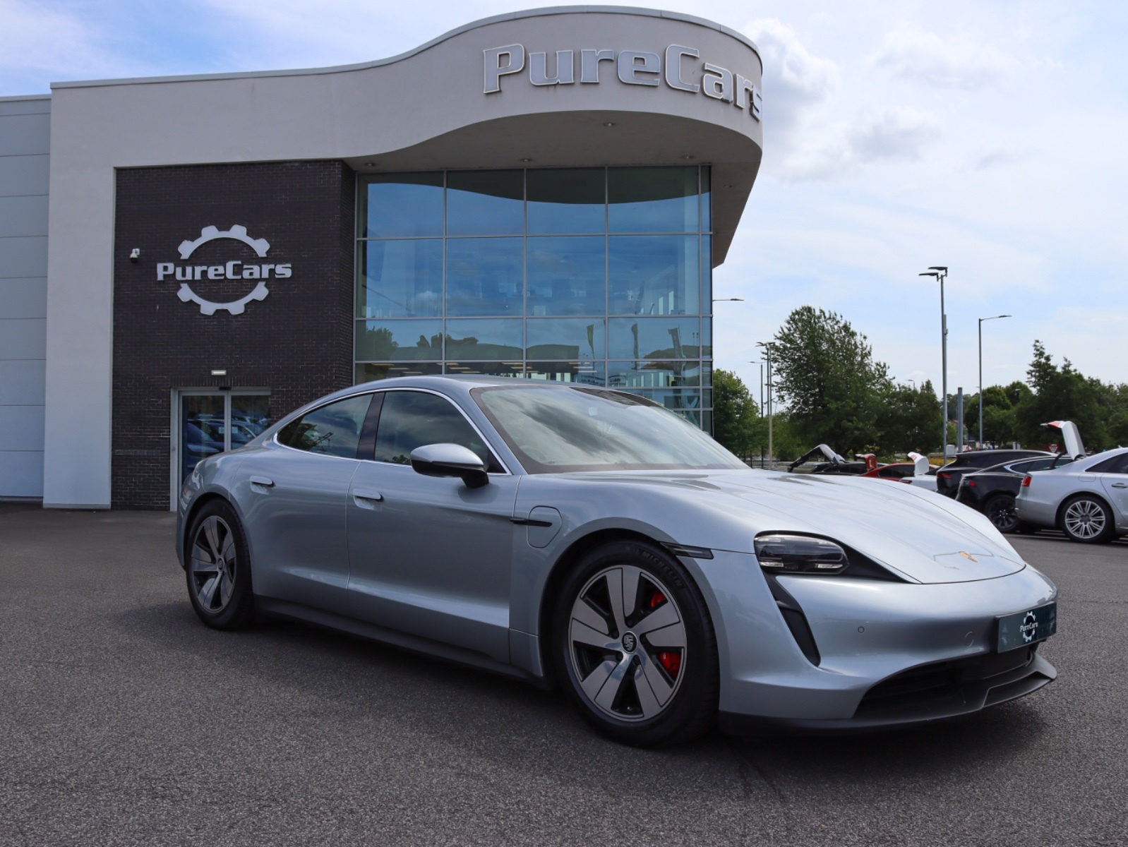 Main listing image - Porsche Taycan