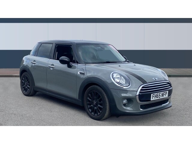 Main listing image - MINI Hatchback 5dr