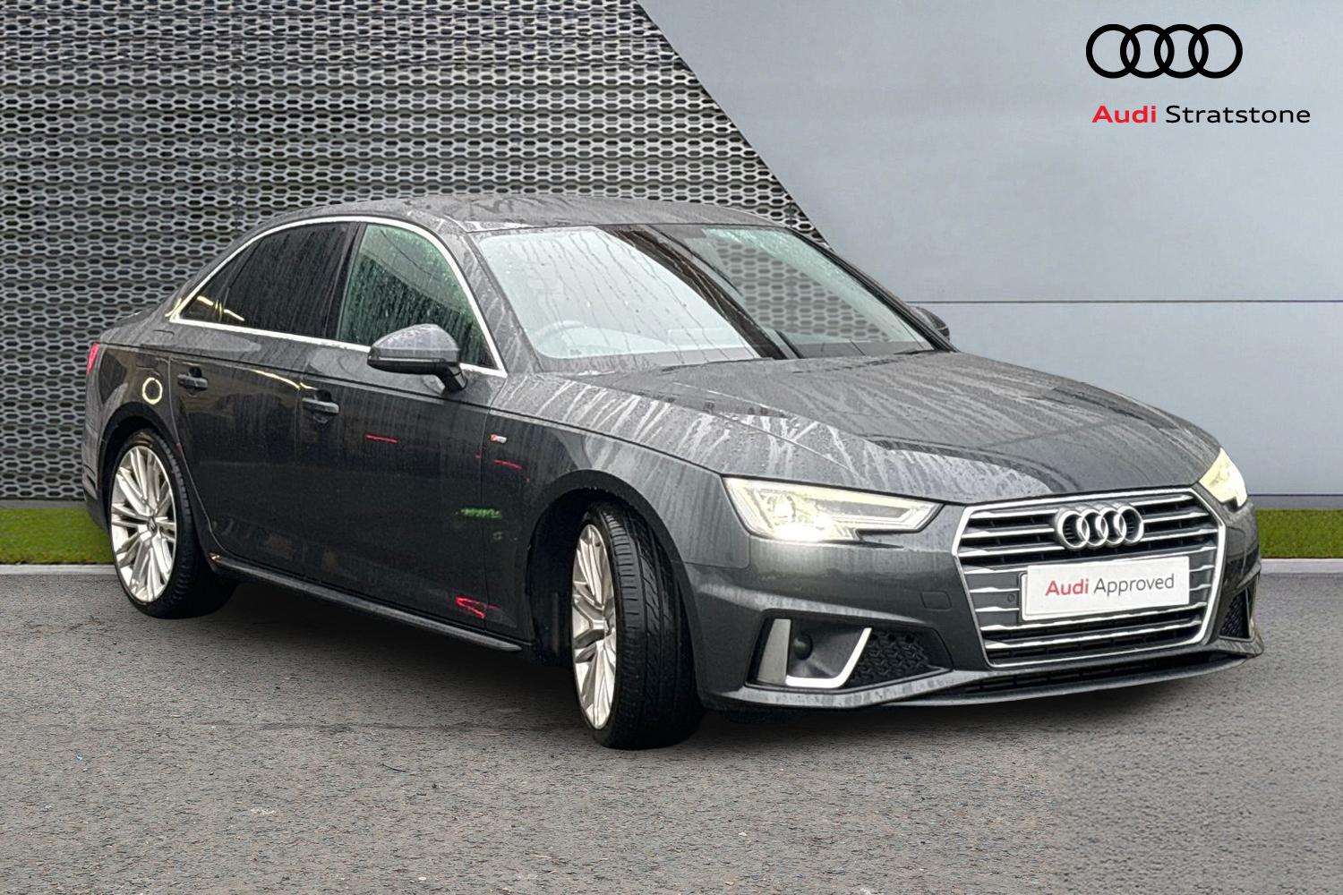 Main listing image - Audi A4