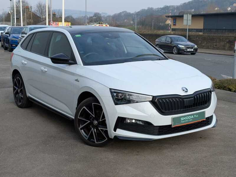 Main listing image - Skoda Scala