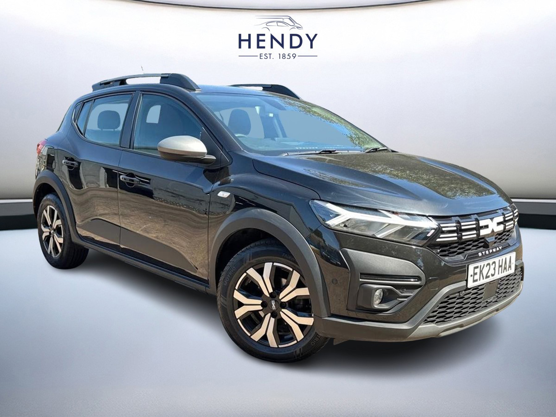 Main listing image - Dacia Sandero Stepway