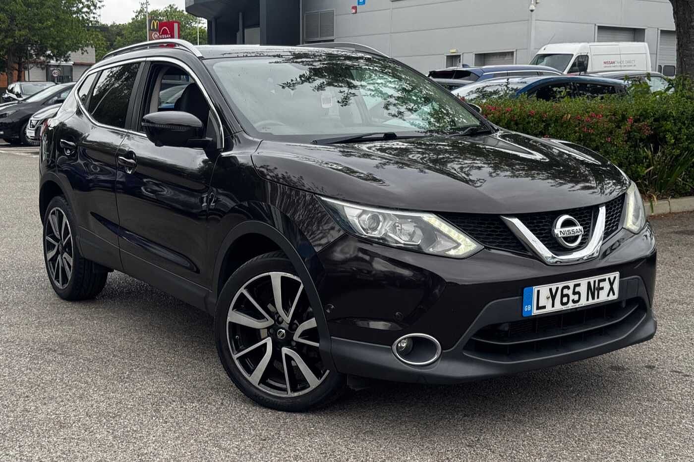 Main listing image - Nissan Qashqai