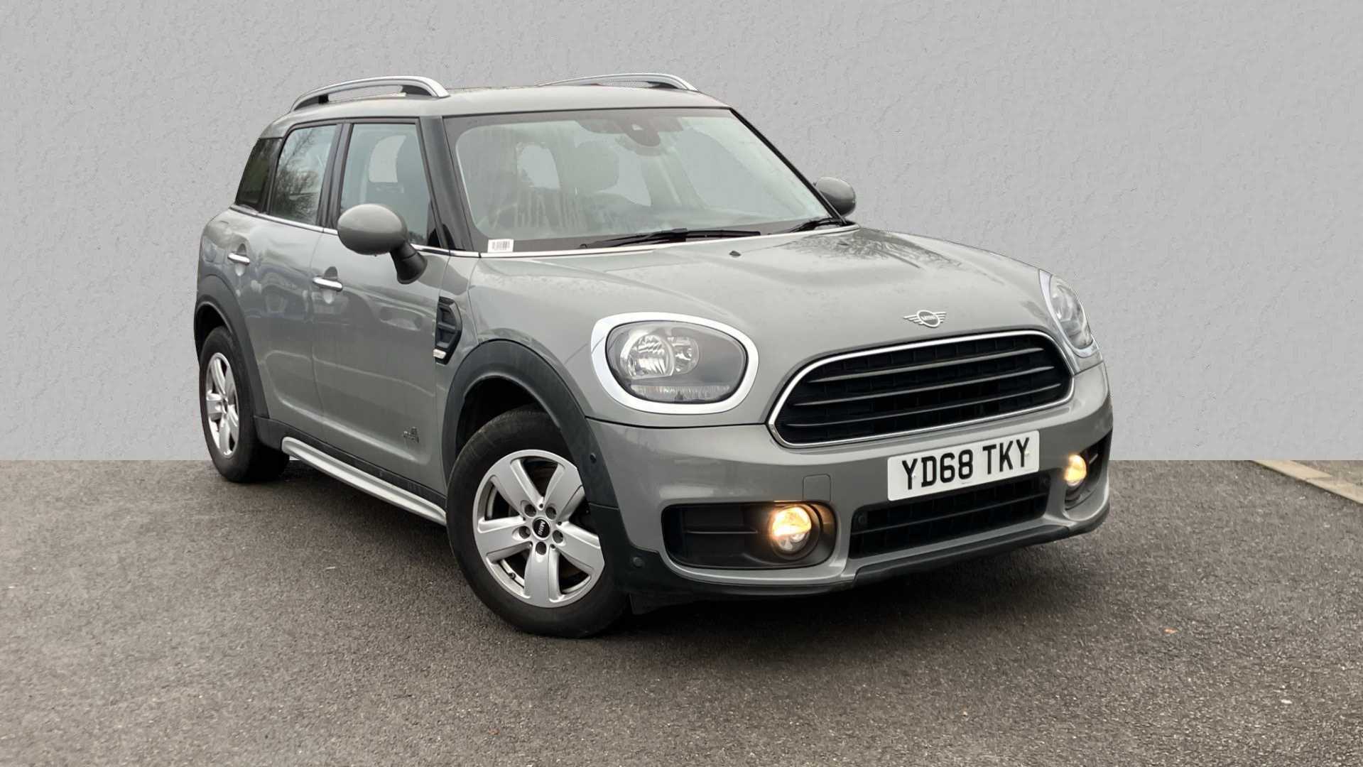 Main listing image - MINI Countryman