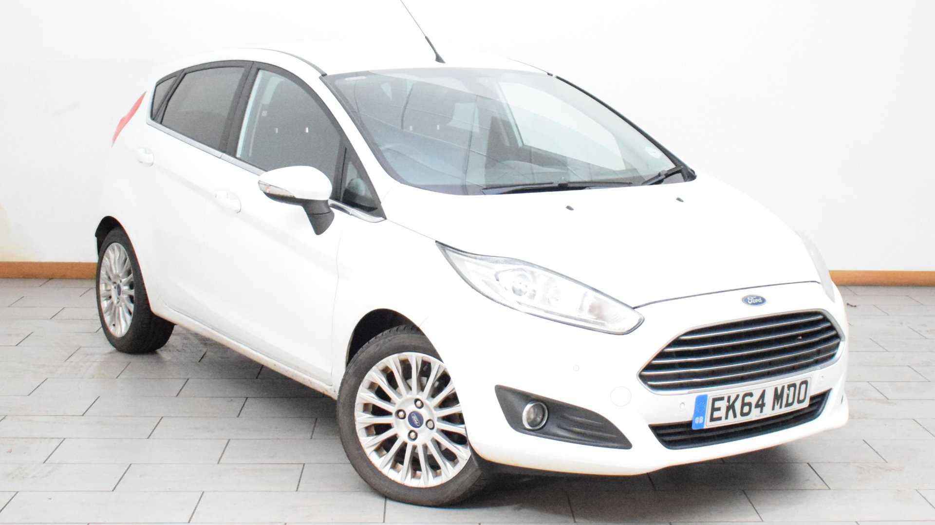 Main listing image - Ford Fiesta