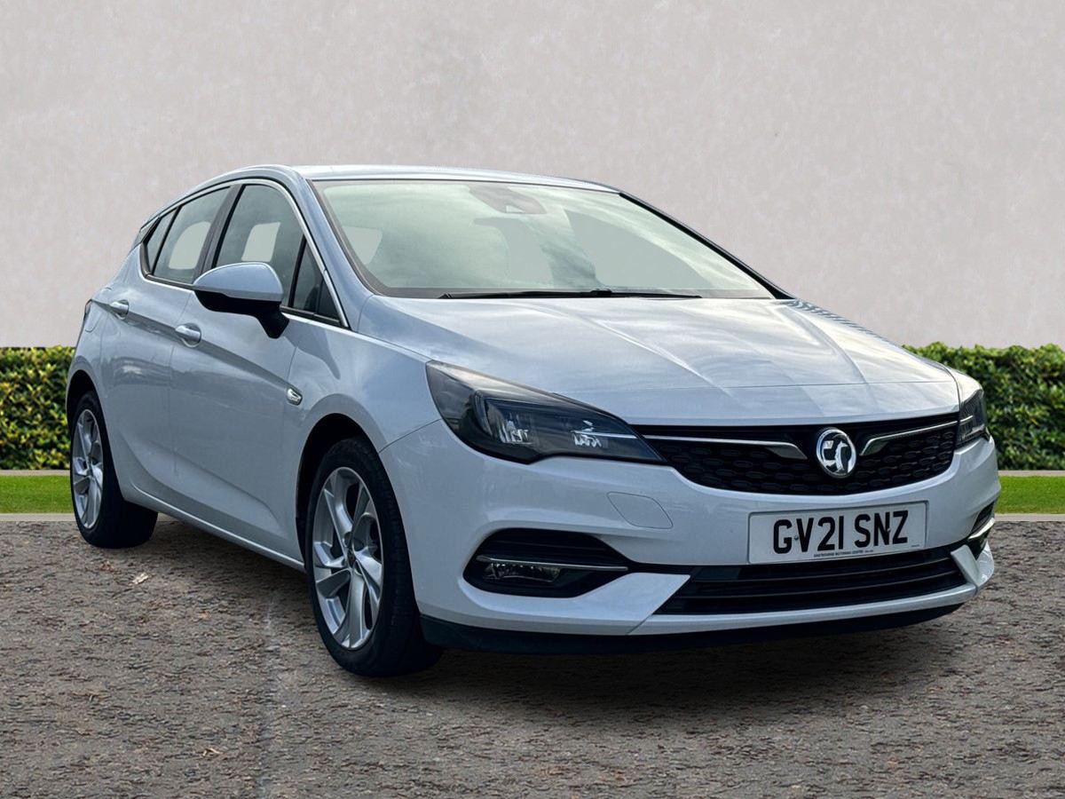 Main listing image - Vauxhall Astra