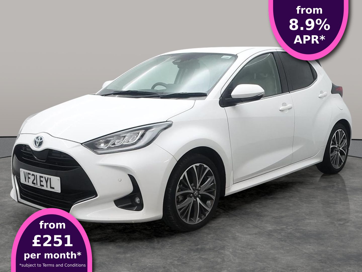 Main listing image - Toyota Yaris