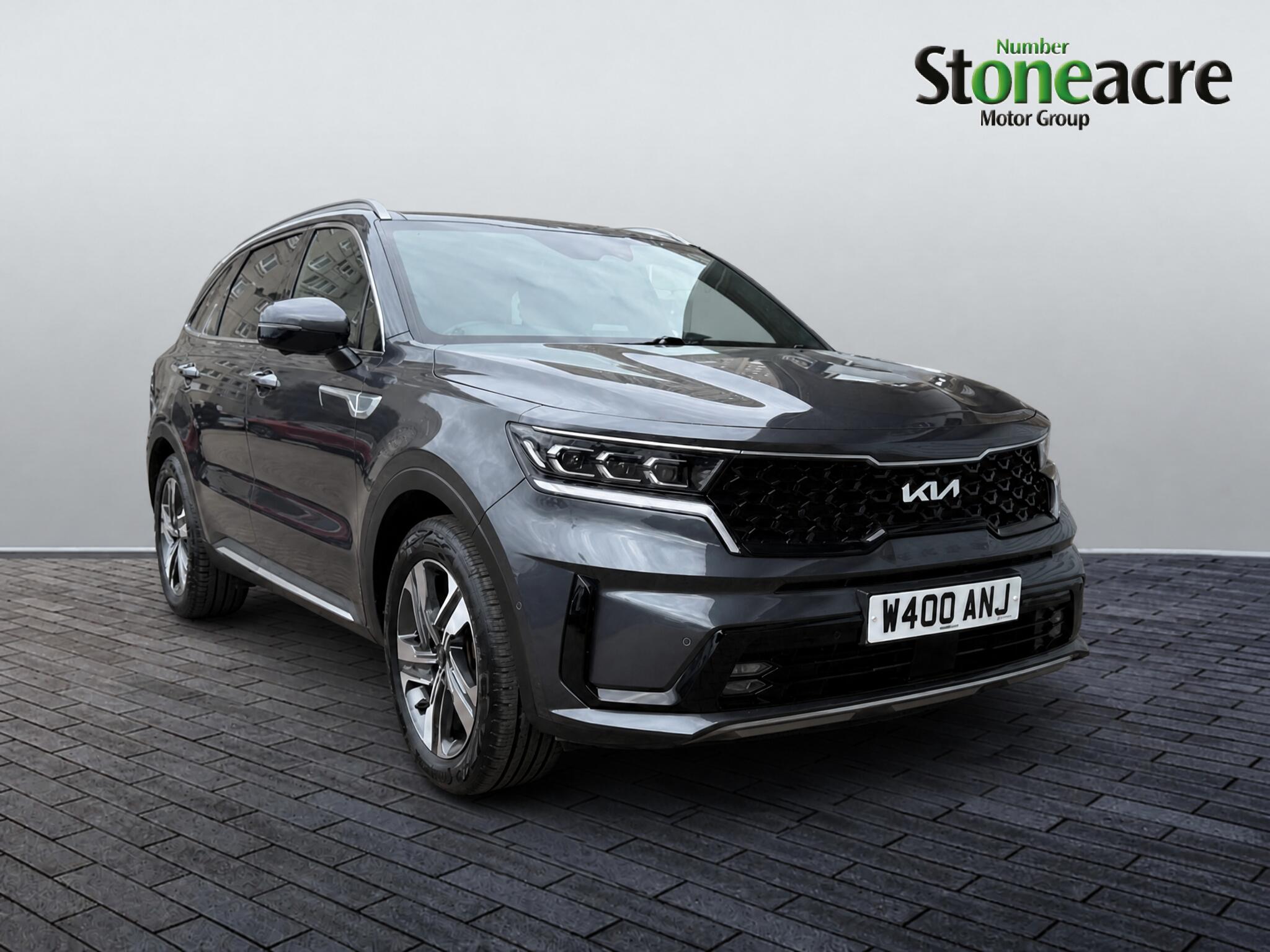 Main listing image - Kia Sorento