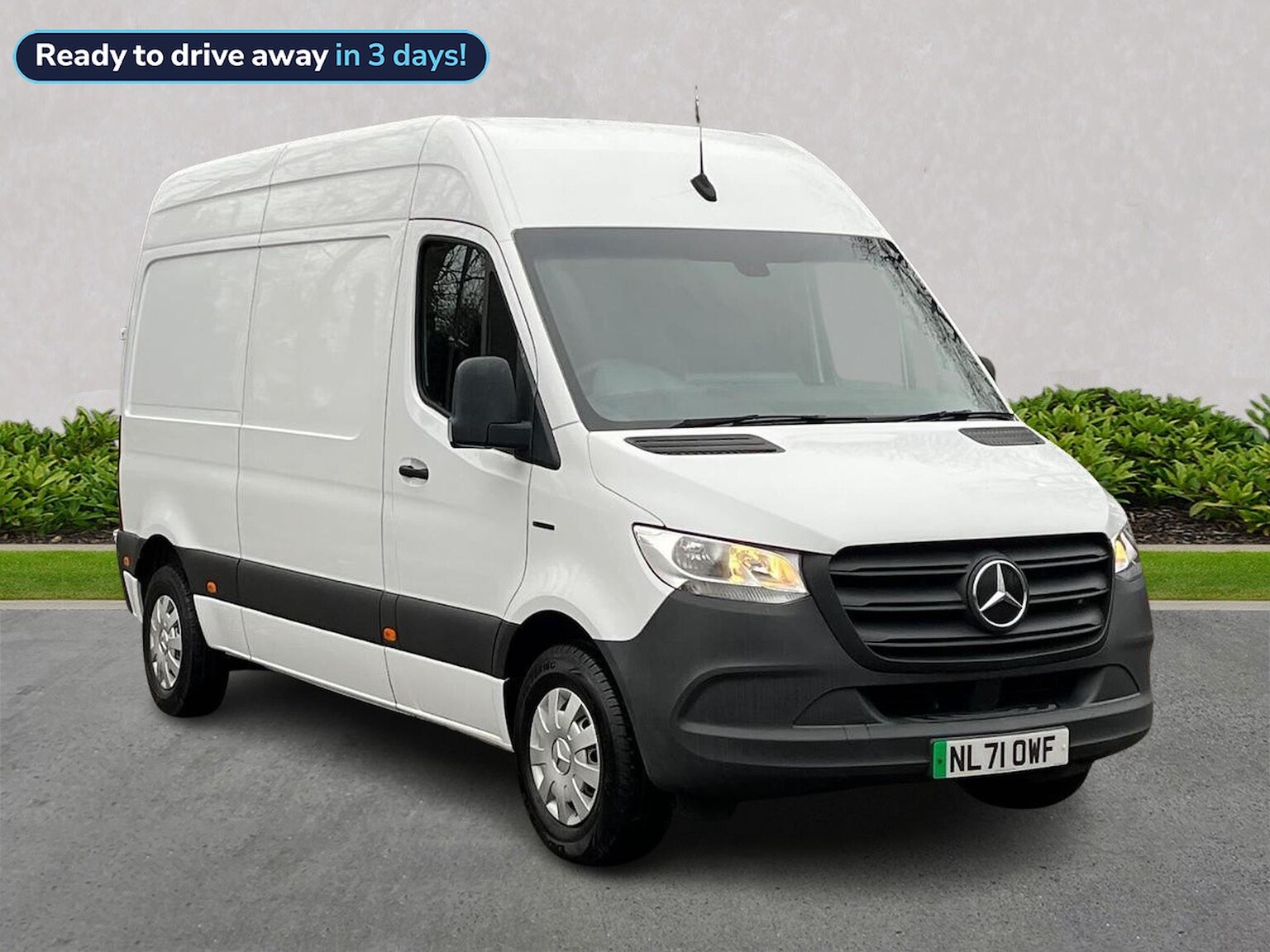 Main listing image - Mercedes-Benz e-Sprinter