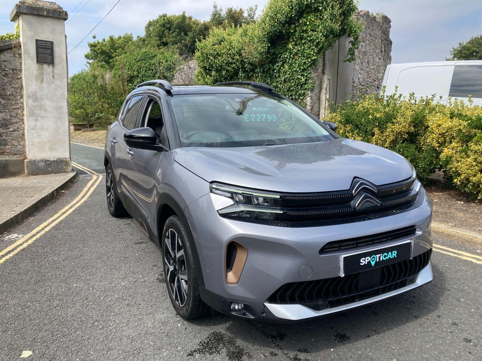 Main listing image - Citroen C5 Aircross